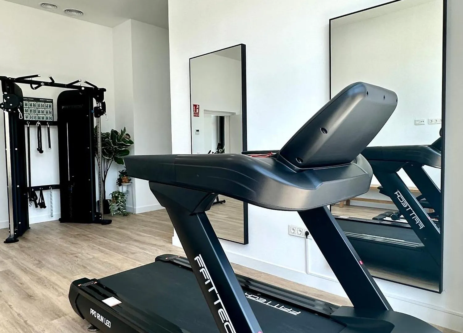 Aq 21 Floor 3 Bed Apartment Malaga Spain